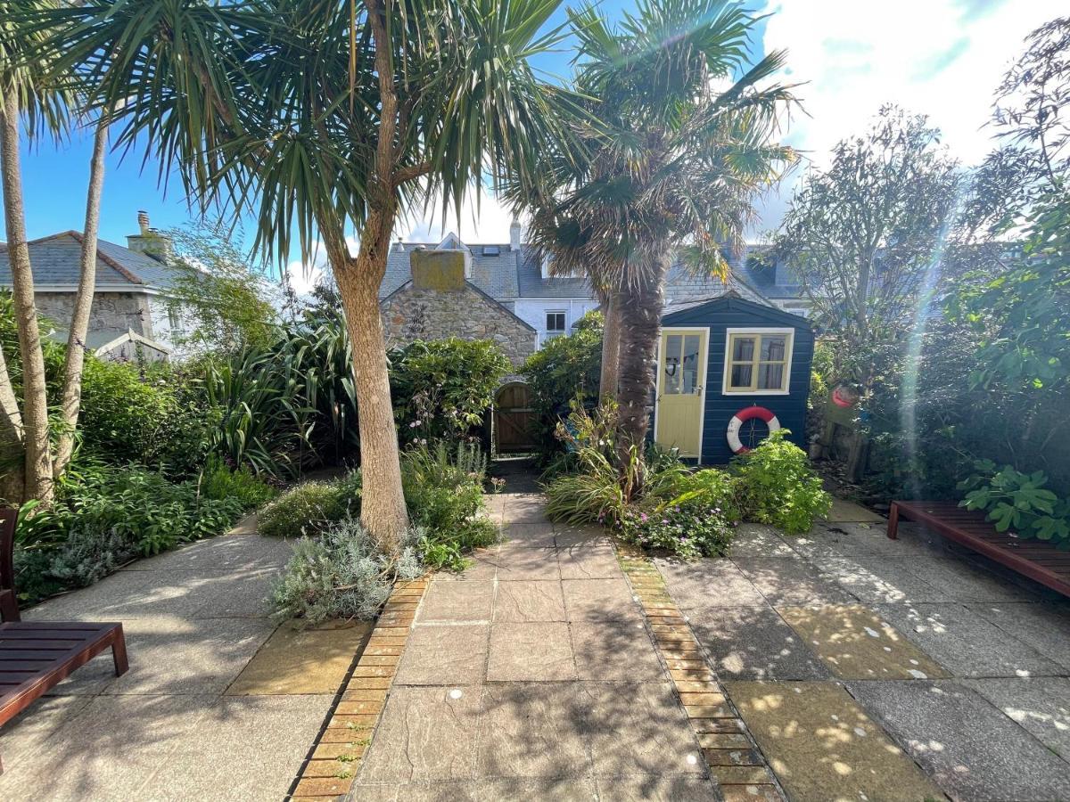 Porth House, With South Facing Courtyard Garden! Villa St Ives Eksteriør bilde