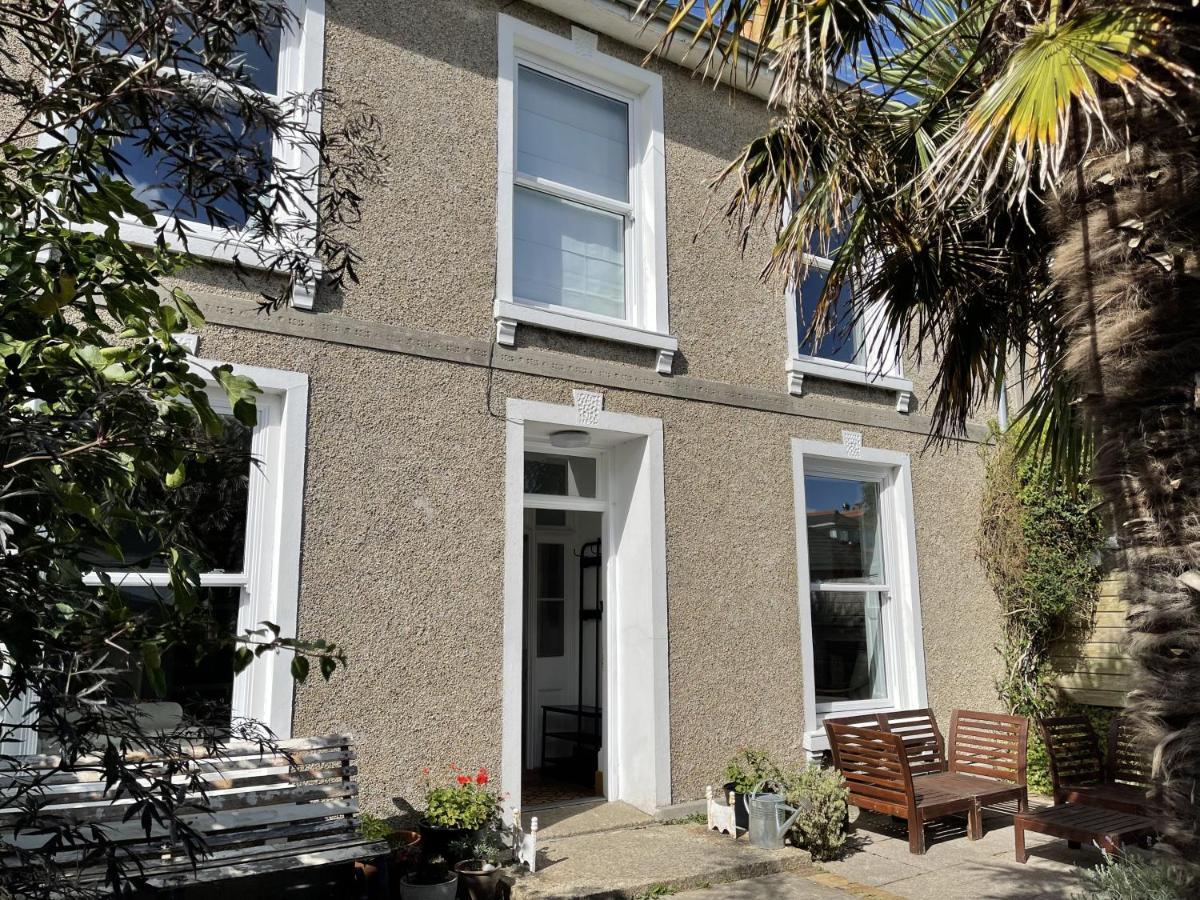 Porth House, With South Facing Courtyard Garden! Villa St Ives Eksteriør bilde