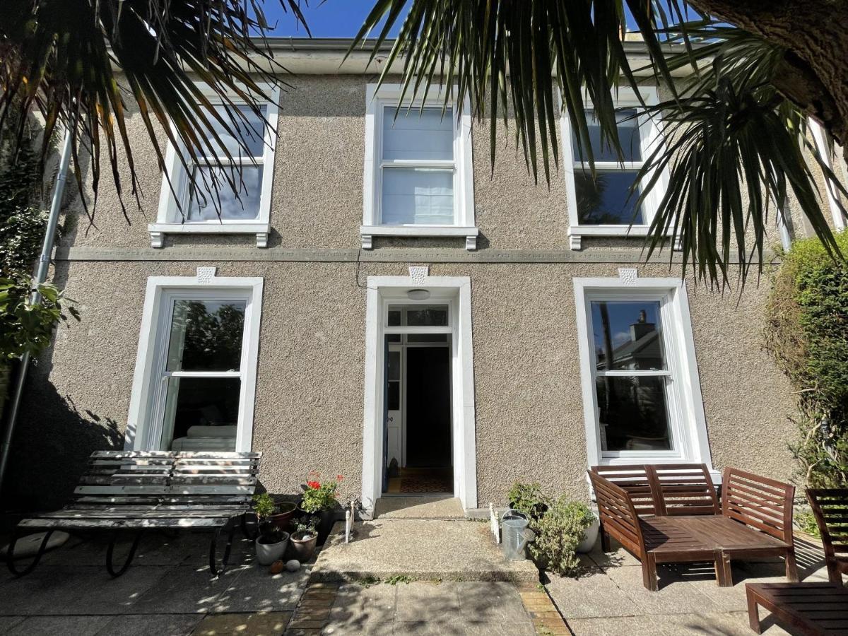 Porth House, With South Facing Courtyard Garden! Villa St Ives Eksteriør bilde